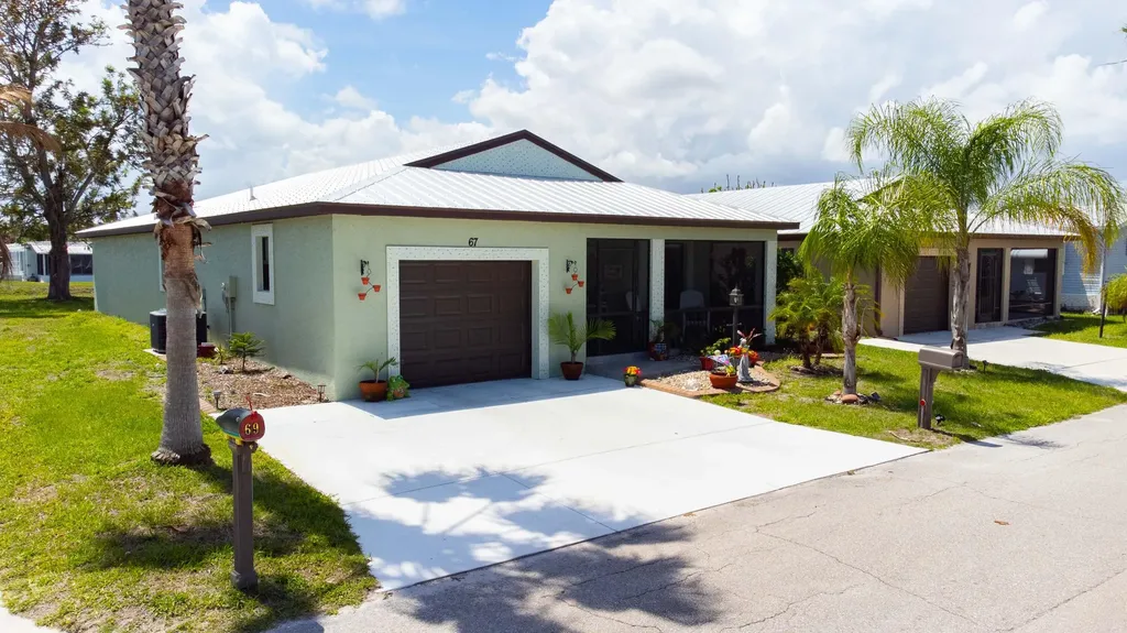 67 El Camino Real Port St Lucie FL 34952