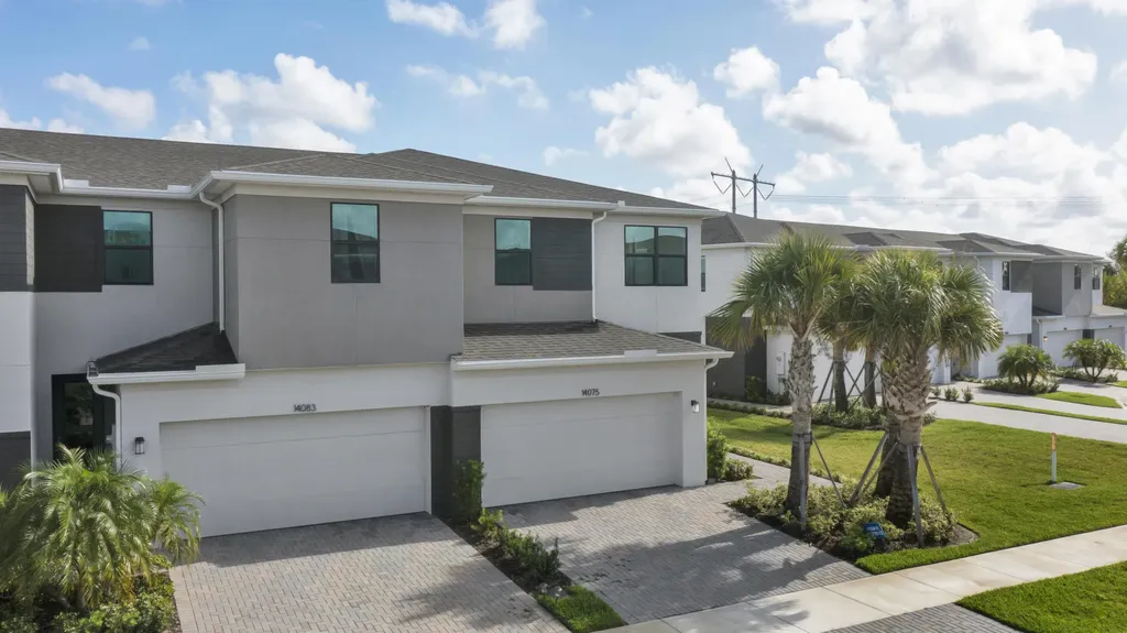 14075 SW Thorens Drive Port St Lucie FL 34987