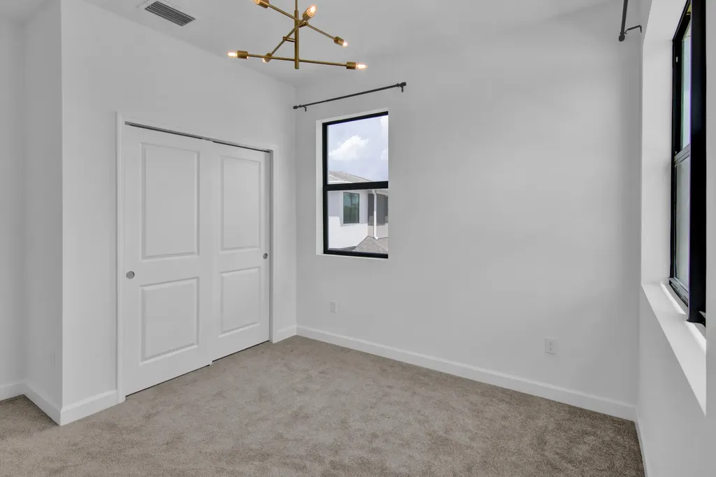 14075 SW Thorens Drive Port St Lucie FL 34987