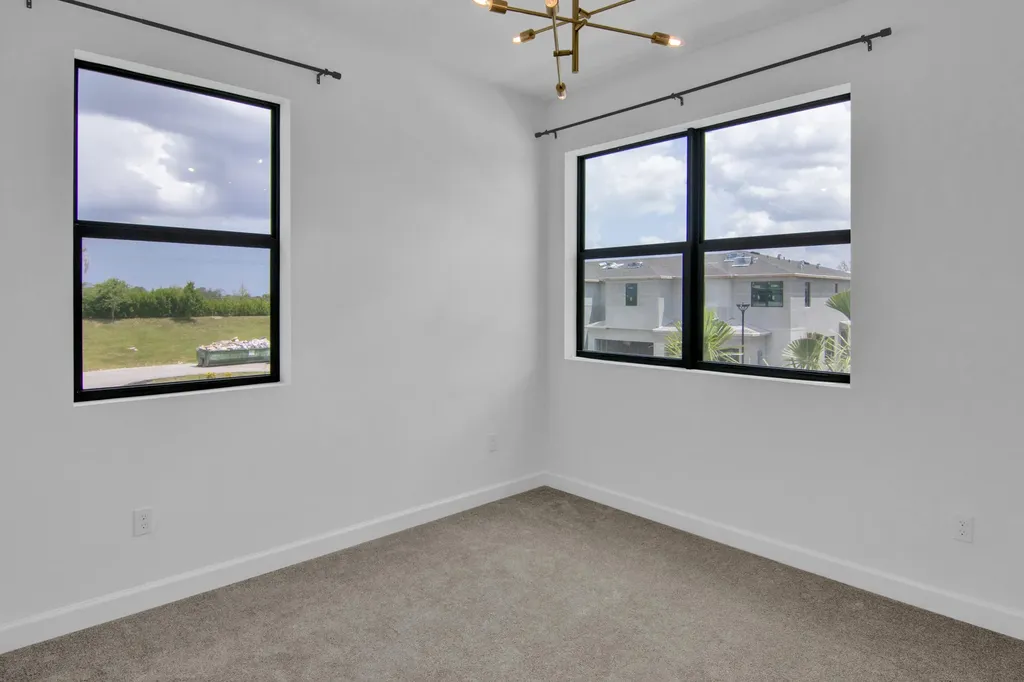 14075 SW Thorens Drive Port St Lucie FL 34987
