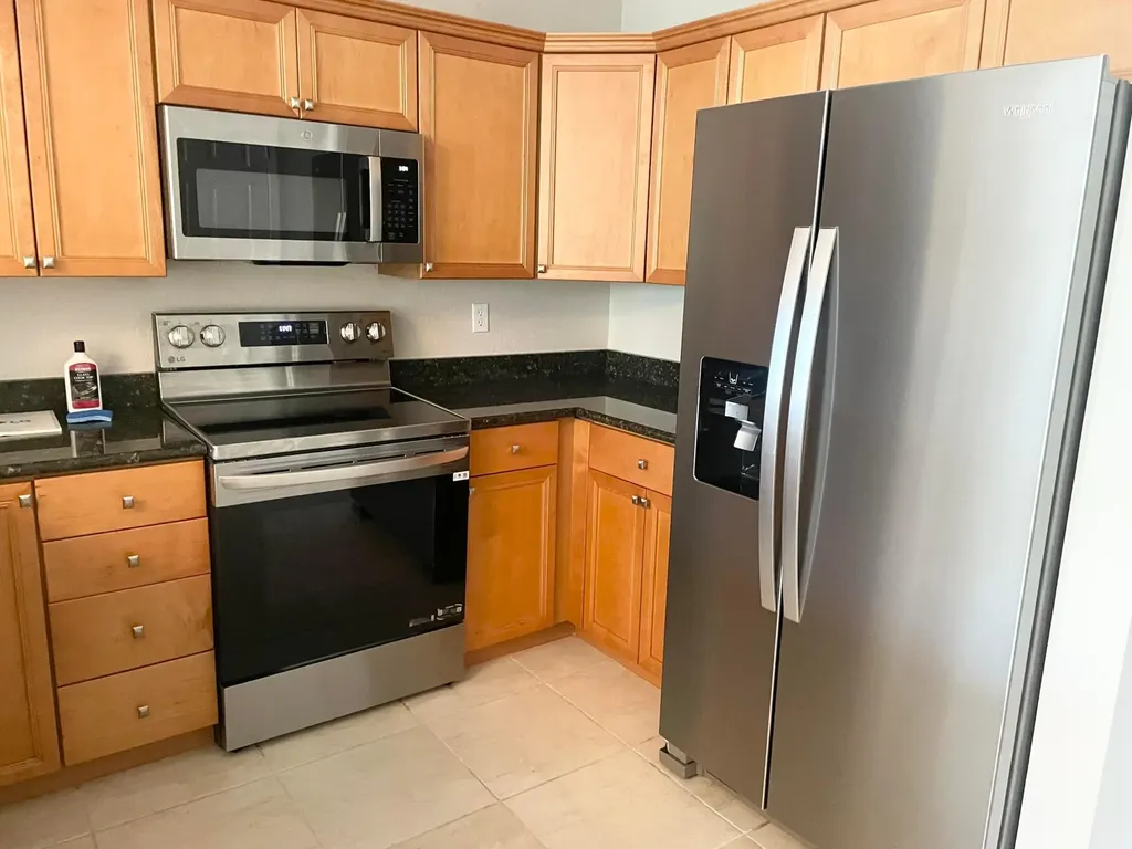 902 S Federal Highway Lake Worth Beach FL 33460