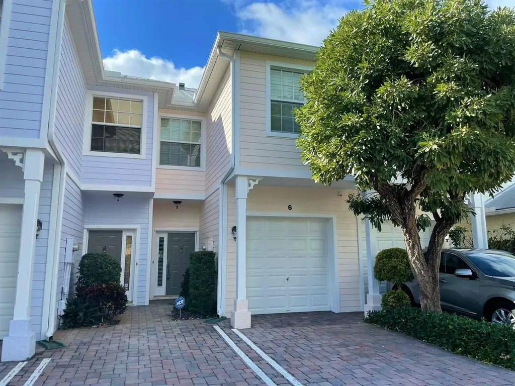 902 S Federal Highway Lake Worth Beach FL 33460
