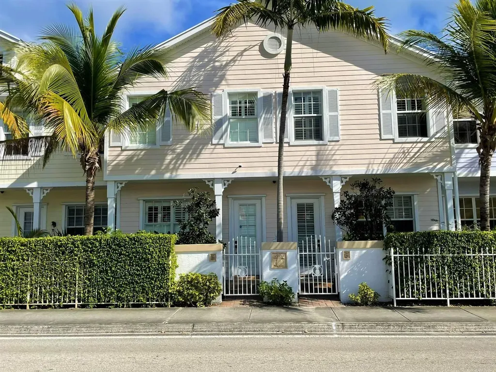 902 S Federal Highway Lake Worth Beach FL 33460