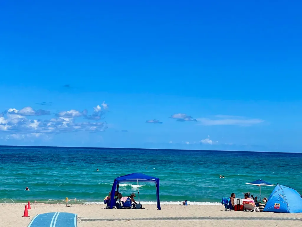 902 S Federal Highway Lake Worth Beach FL 33460