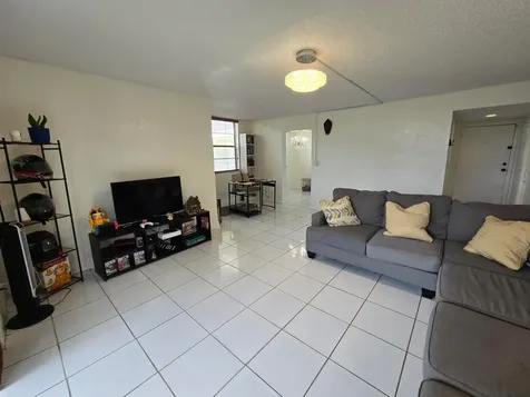 6190 Woodlands Boulevard Tamarac FL 33319