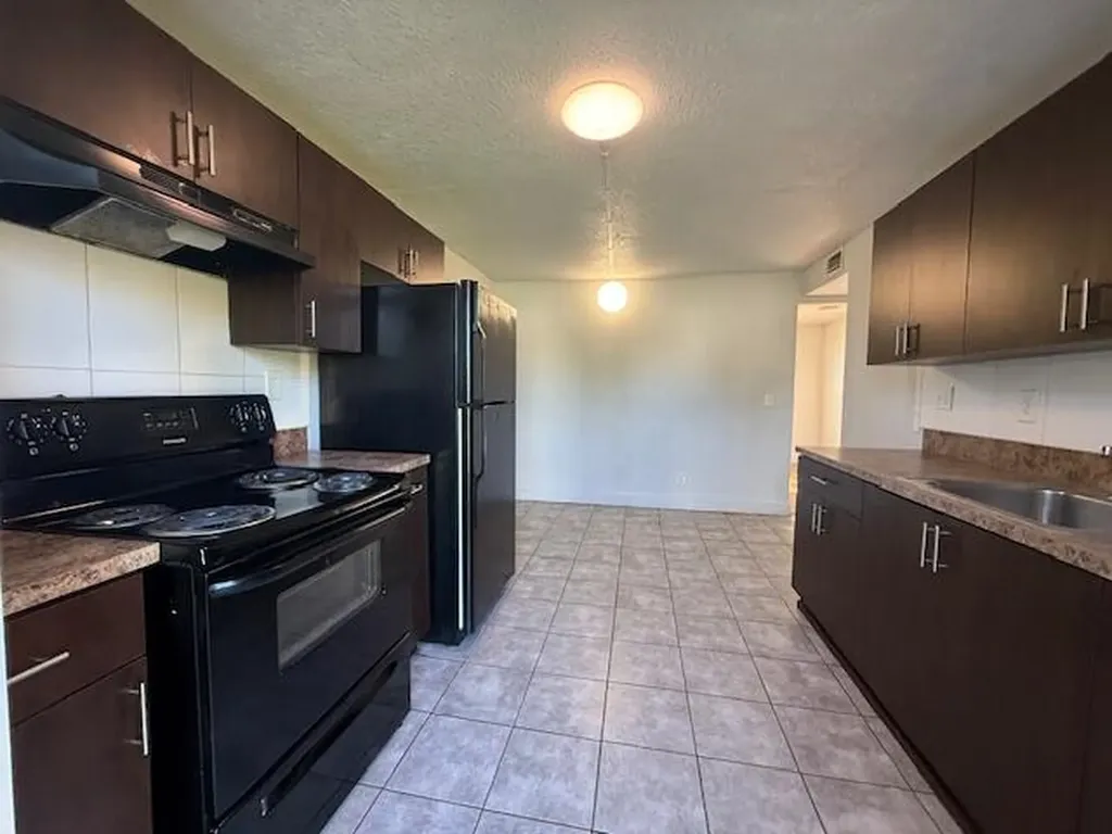 2840 Avenue S West Palm Beach FL 33404