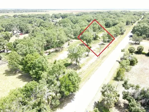 7771 NW 93rd Court Okeechobee FL 34972