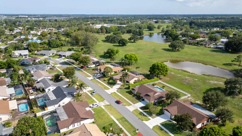 1327 Pine Valley Drive Wellington FL 33414