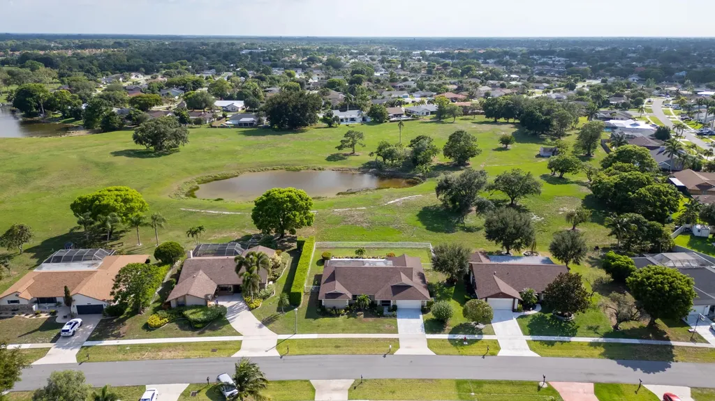 1327 Pine Valley Drive Wellington FL 33414