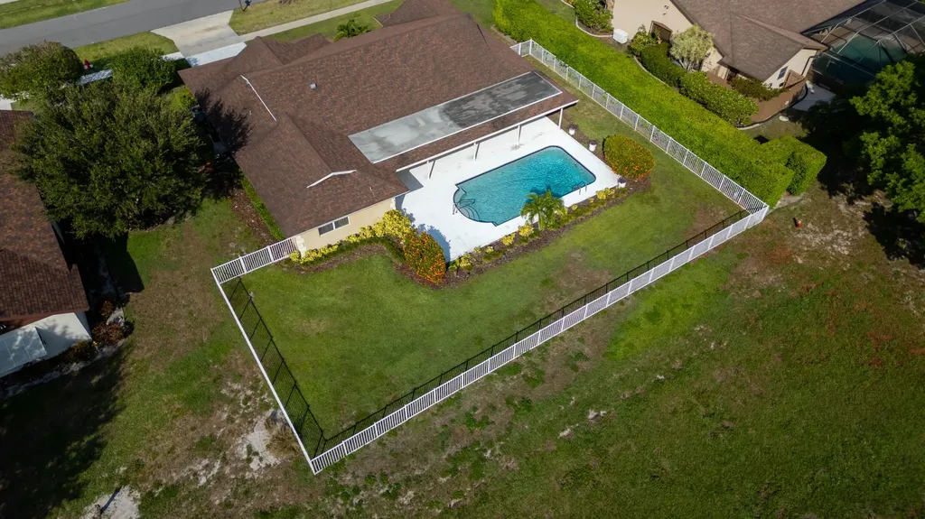 1327 Pine Valley Drive Wellington FL 33414