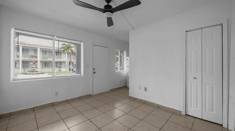 420 NW 10th Street Miami FL 33136