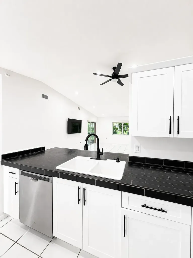 6356 Pointe Pleasant Circle Delray Beach FL 33484