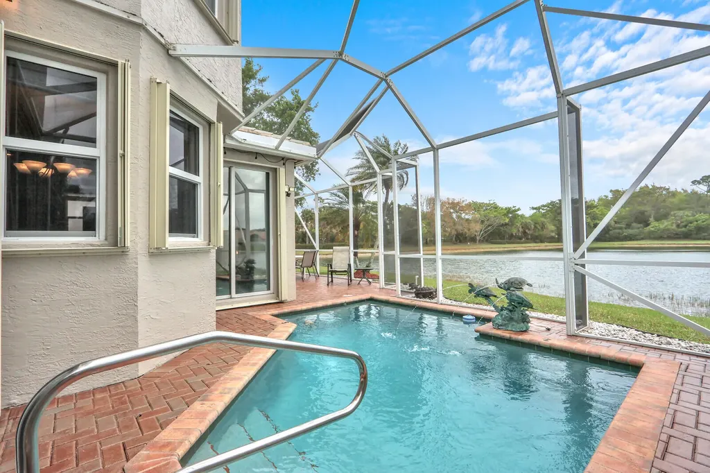 5690 Saddle Trail Lane Lake Worth FL 33449