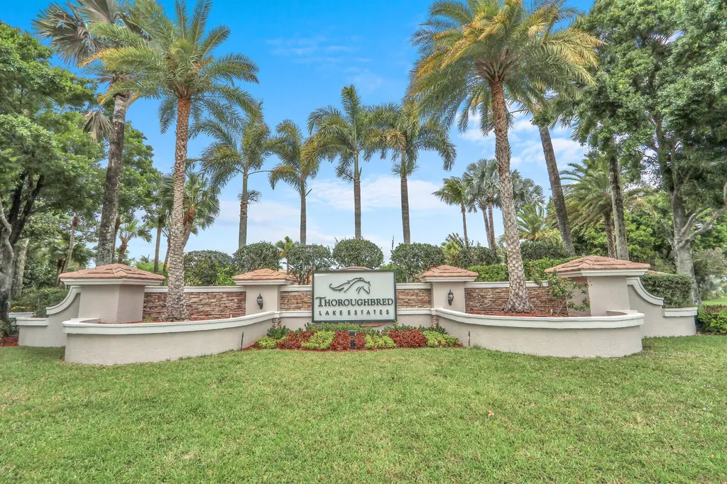 5690 Saddle Trail Lane Lake Worth FL 33449