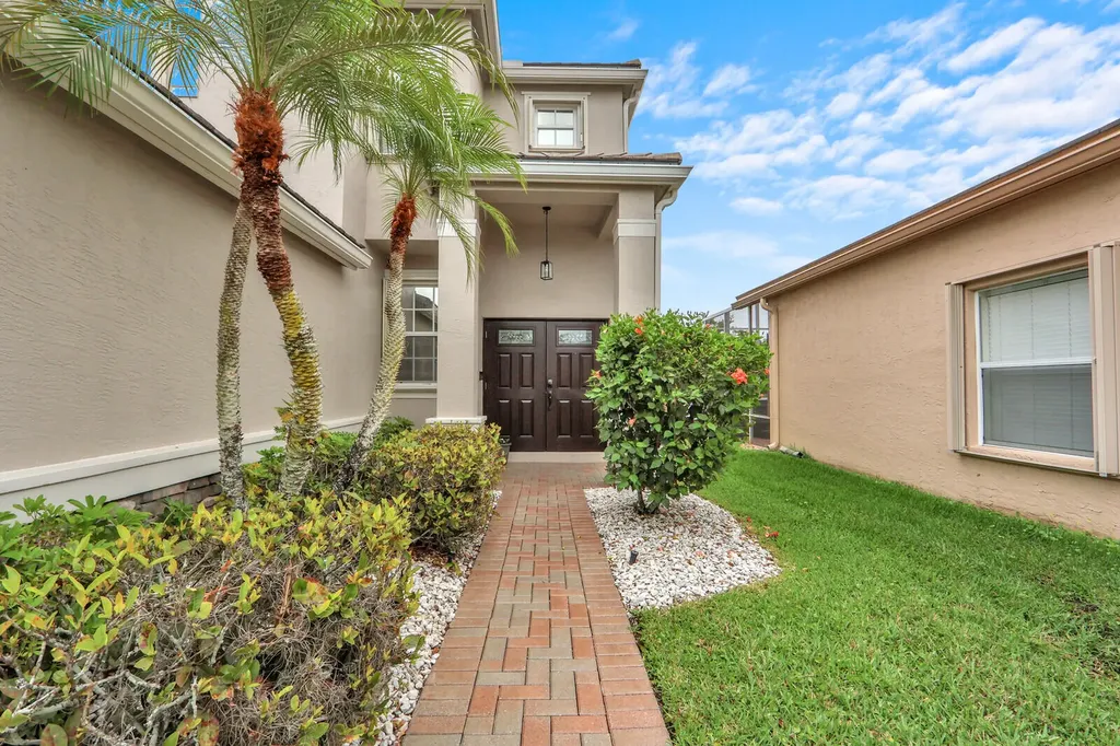 5690 Saddle Trail Lane Lake Worth FL 33449