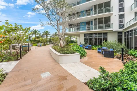 220 Lake Shore Drive Lake Park FL 33403