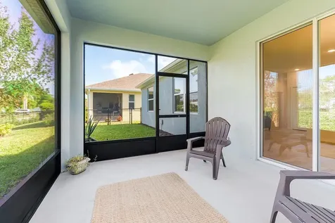 368 Sandcrest Circle Sebastian FL 32958