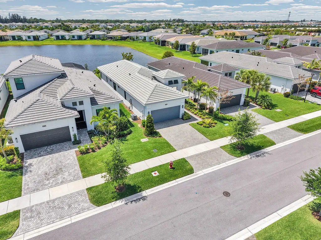 15780 Key Biscayne Lane Westlake FL 33470