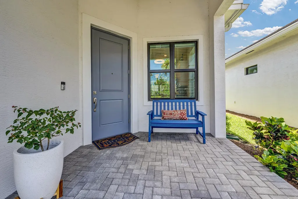 15780 Key Biscayne Lane Westlake FL 33470