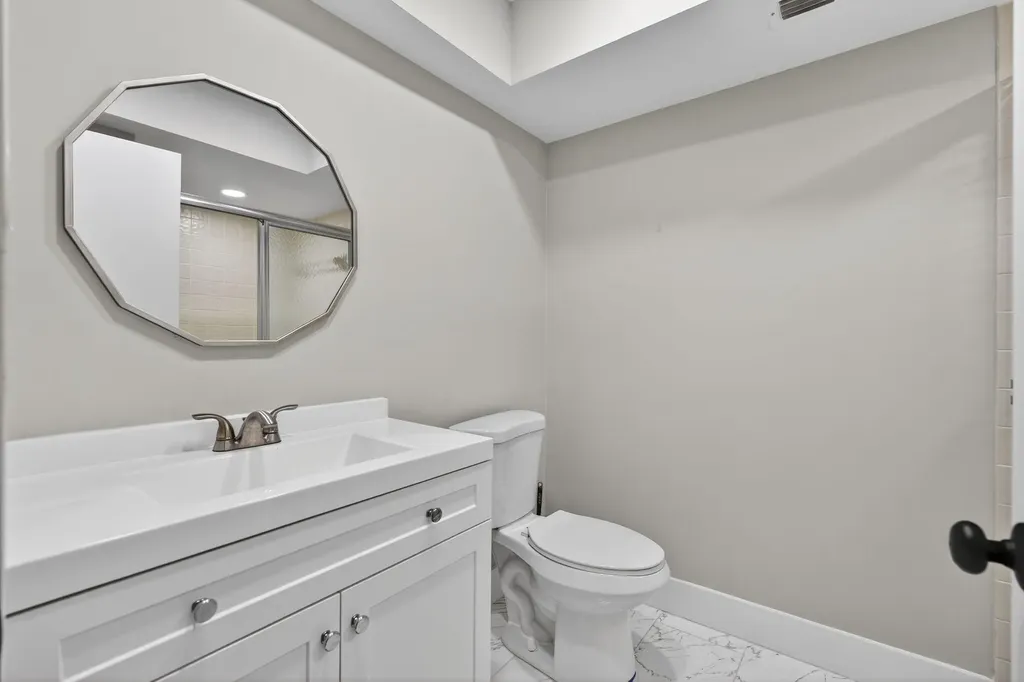 307 Brackenwood Circle Palm Beach Gardens FL 33418