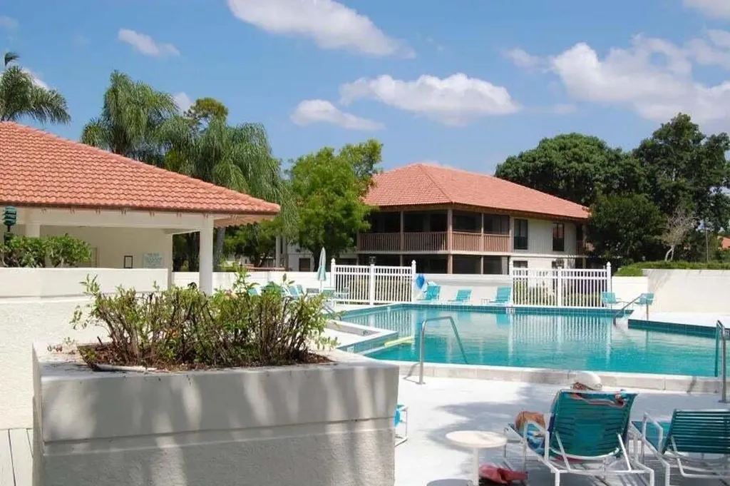 307 Brackenwood Circle Palm Beach Gardens FL 33418