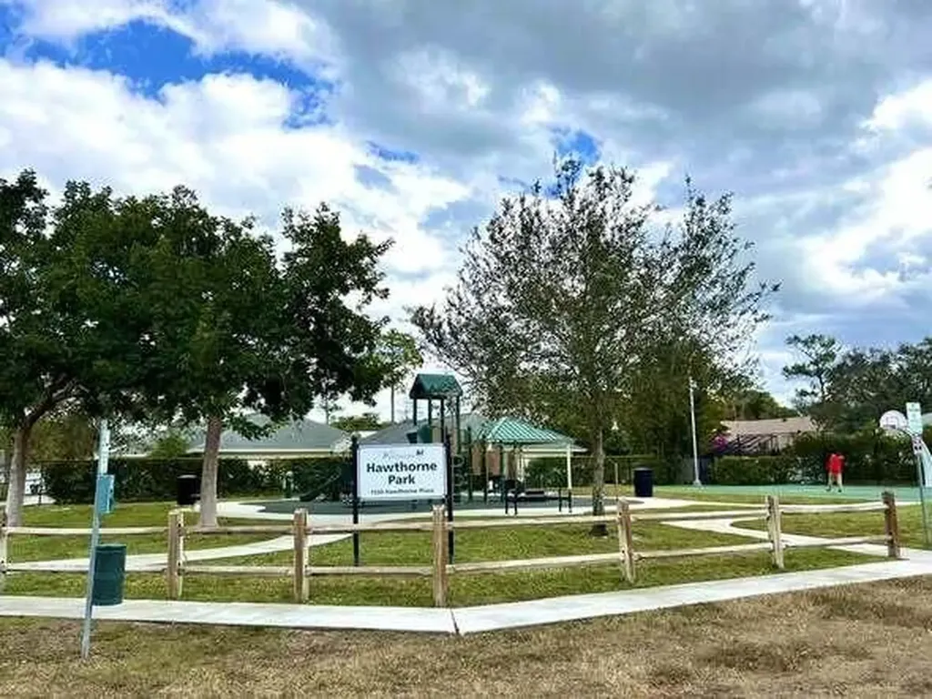 1434 Hawthorne Place Wellington FL 33414