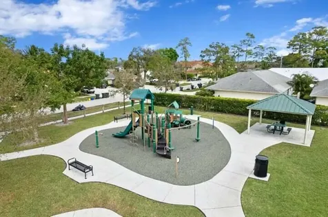 1434 Hawthorne Place Wellington FL 33414