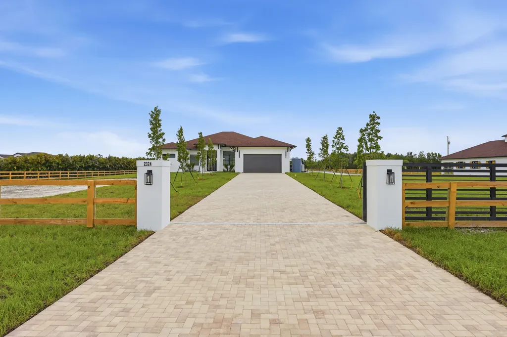 2324 Deer Run Trail The Acreage FL 33470