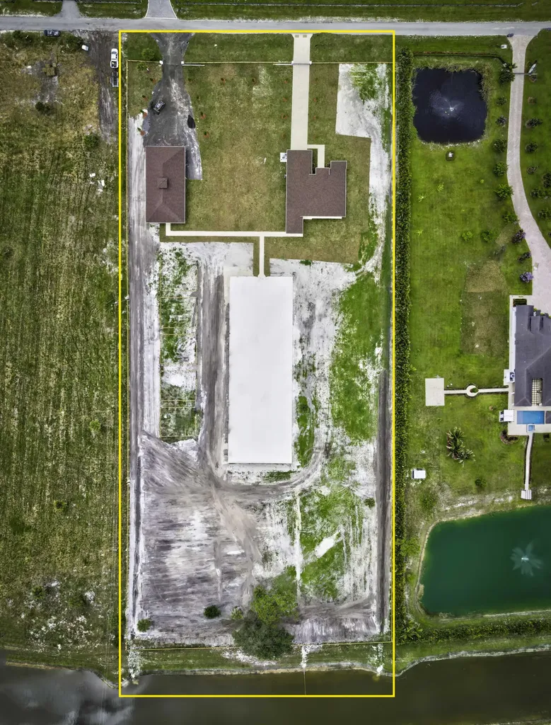 2324 Deer Run Trail The Acreage FL 33470