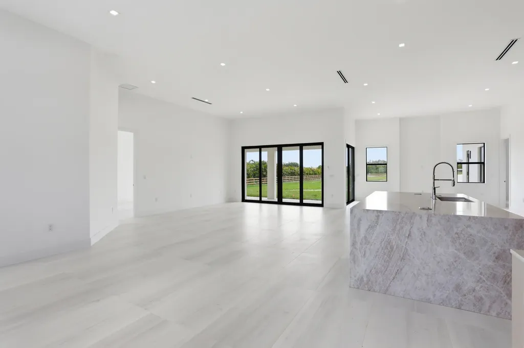 2324 Deer Run Trail The Acreage FL 33470