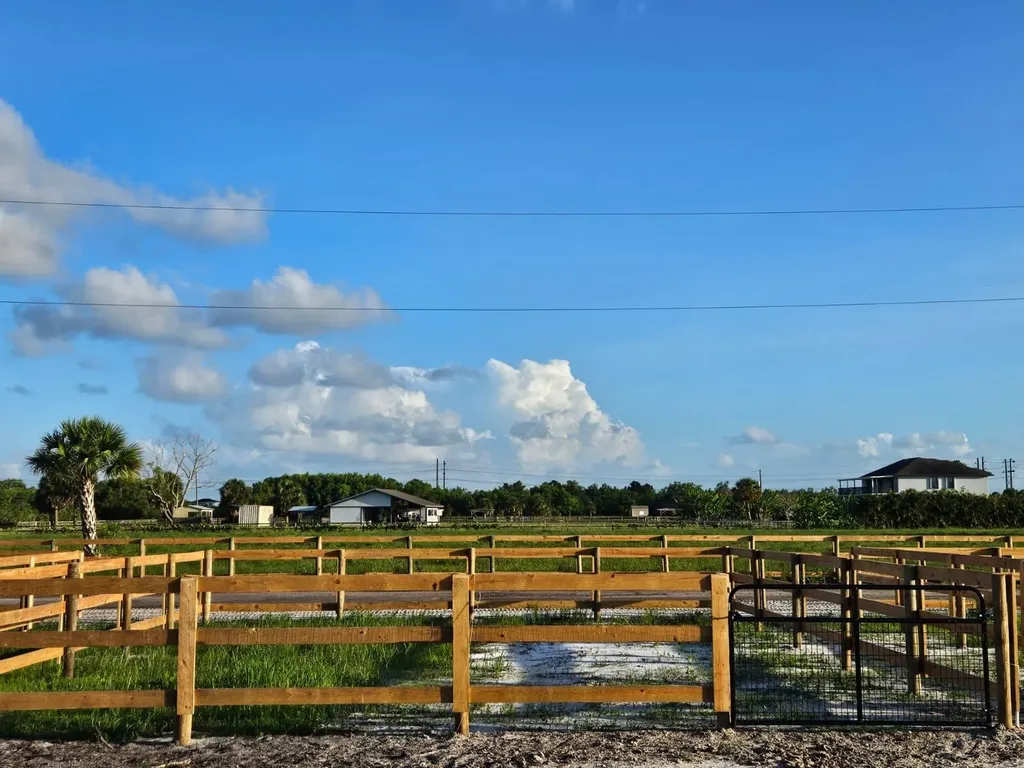2324 Deer Run Trail The Acreage FL 33470