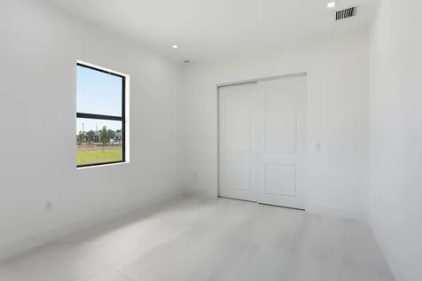 2324 Deer Run Trail The Acreage FL 33470