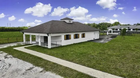 2324 Deer Run Trail The Acreage FL 33470