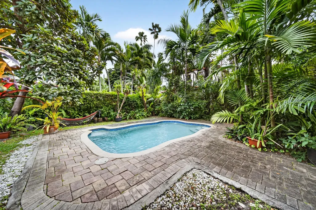 320 San Sebastian Avenue Coral Gables FL 33134