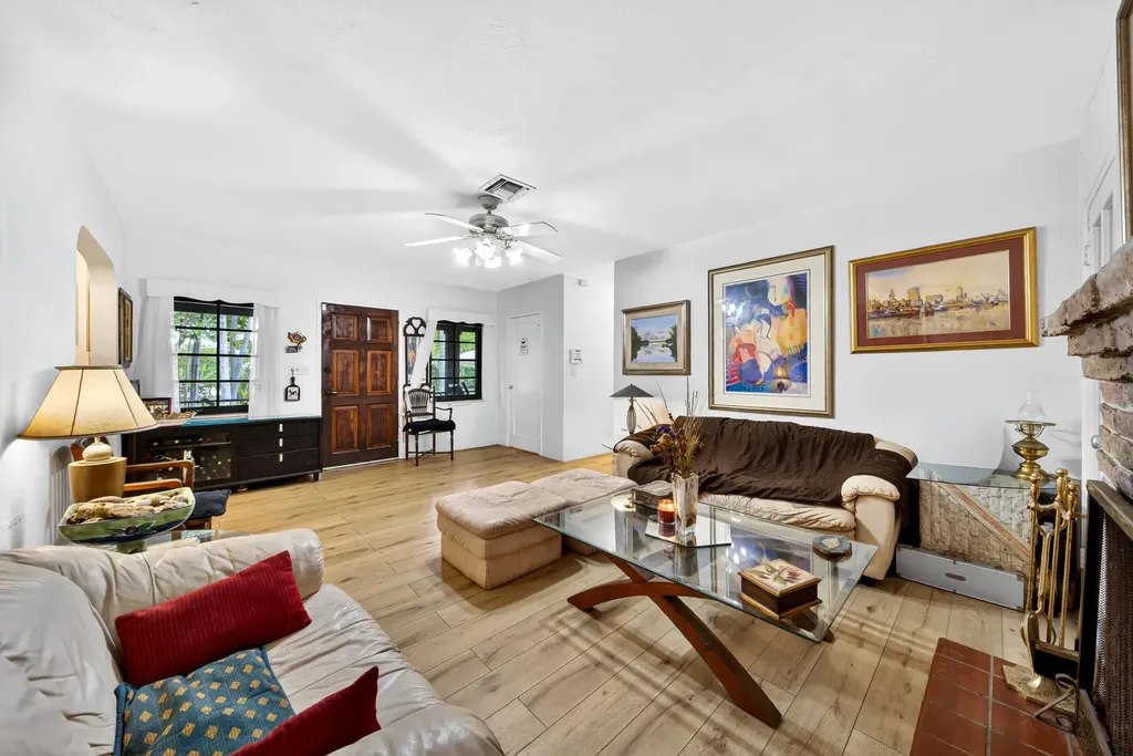 320 San Sebastian Avenue Coral Gables FL 33134