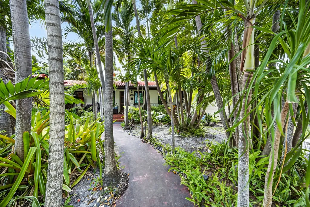 320 San Sebastian Avenue Coral Gables FL 33134