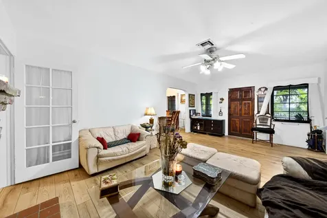 320 San Sebastian Avenue Coral Gables FL 33134