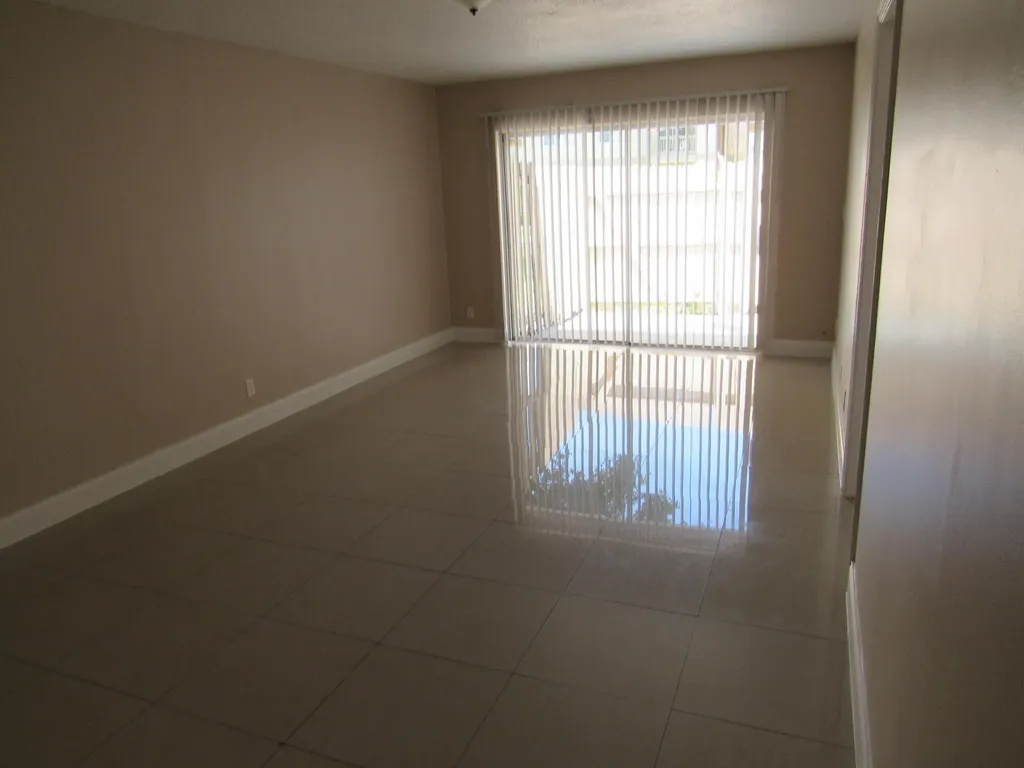 5203 Glencove Lane West Palm Beach FL 33415