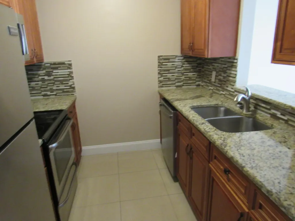 5203 Glencove Lane West Palm Beach FL 33415