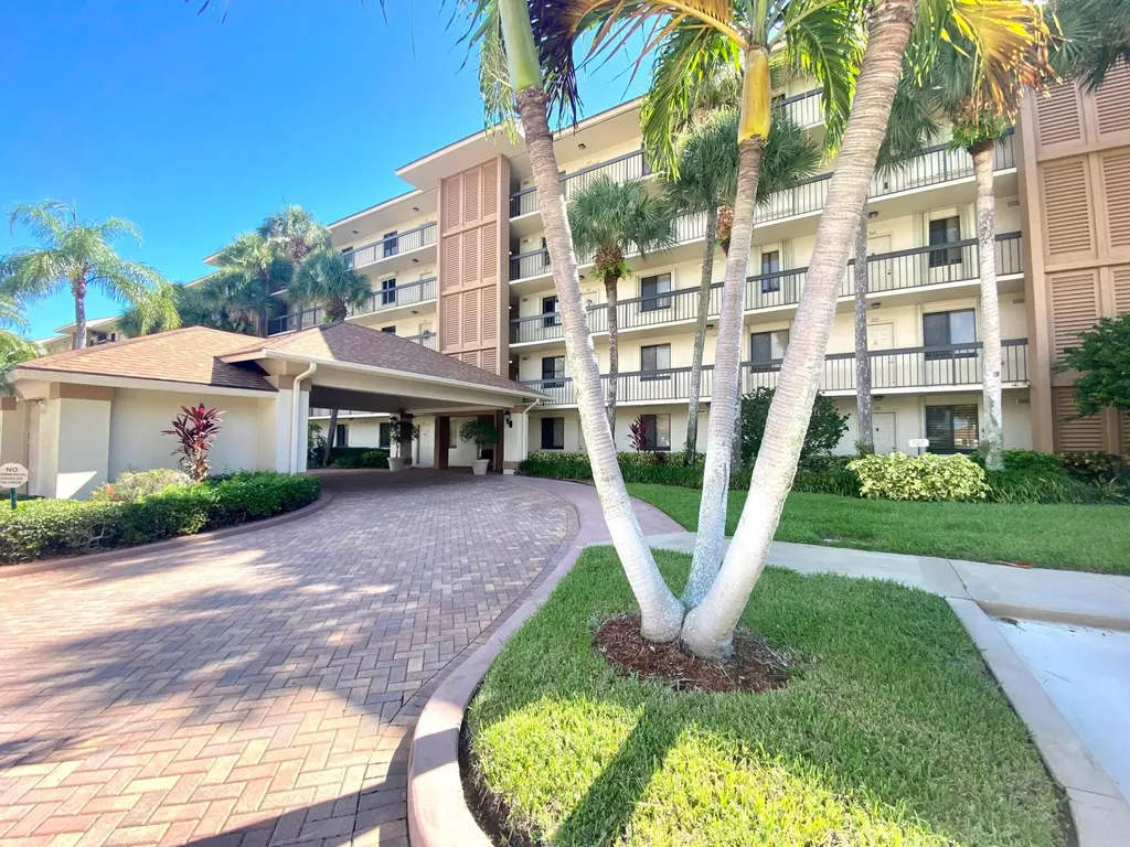 2301 Marina Isle Way Jupiter FL 33477