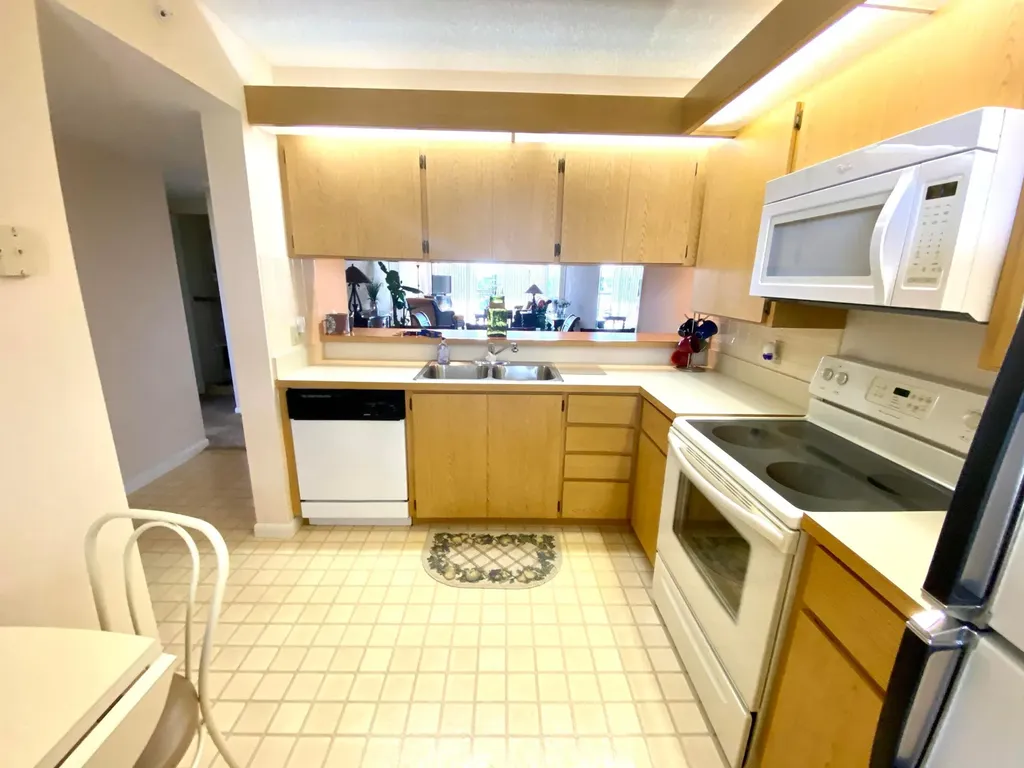 2301 Marina Isle Way Jupiter FL 33477