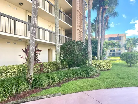 2301 Marina Isle Way Jupiter FL 33477