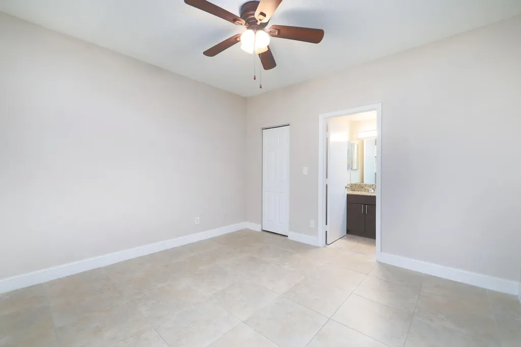 20889 Saint Andrews Boulevard Boca Raton FL 33433