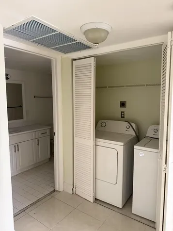 8343 Lake Drive Doral FL 33166