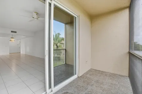 7647 Southampton Terrace Tamarac FL 33321