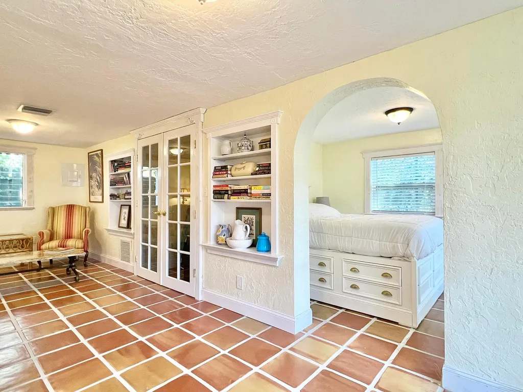 336 Monroe Drive West Palm Beach FL 33405