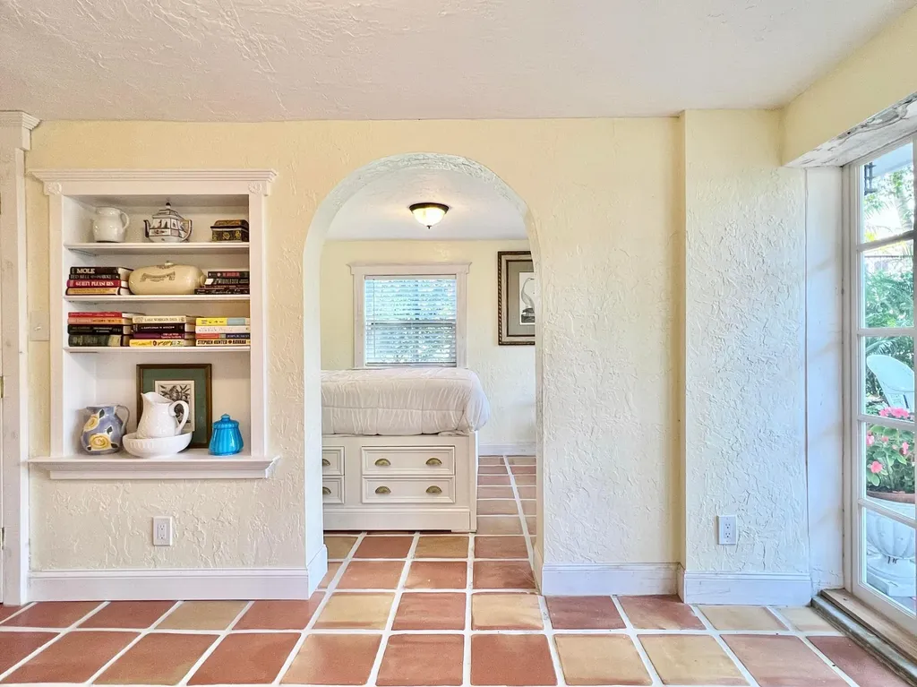 336 Monroe Drive West Palm Beach FL 33405