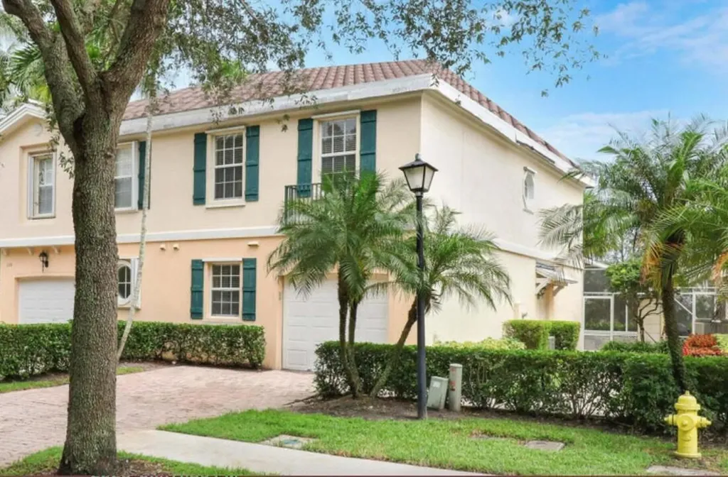 156 Santa Barbara Way Palm Beach Gardens FL 33410