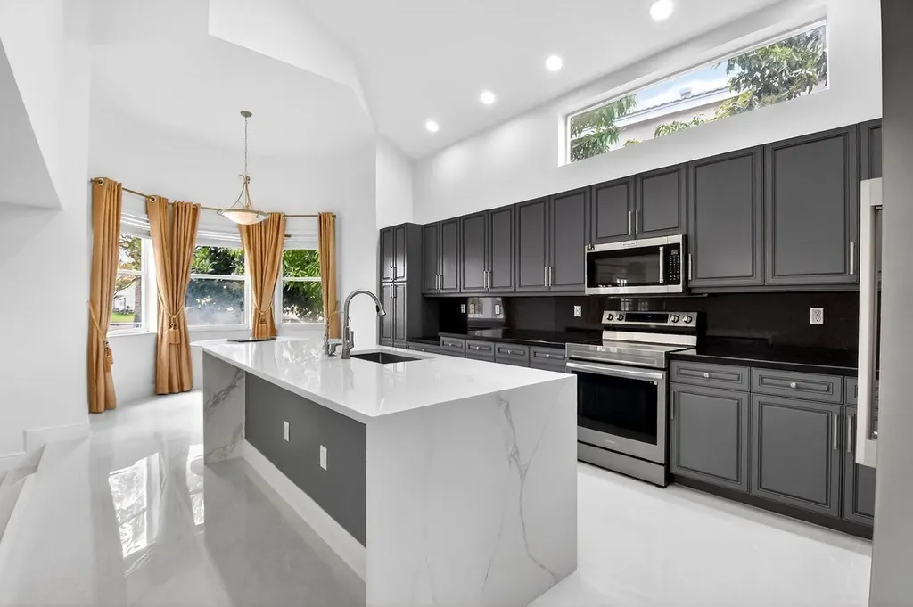 2191 Balsan Way Wellington FL 33414
