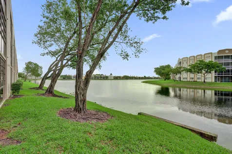 7432 Ashmont Circle Tamarac FL 33321